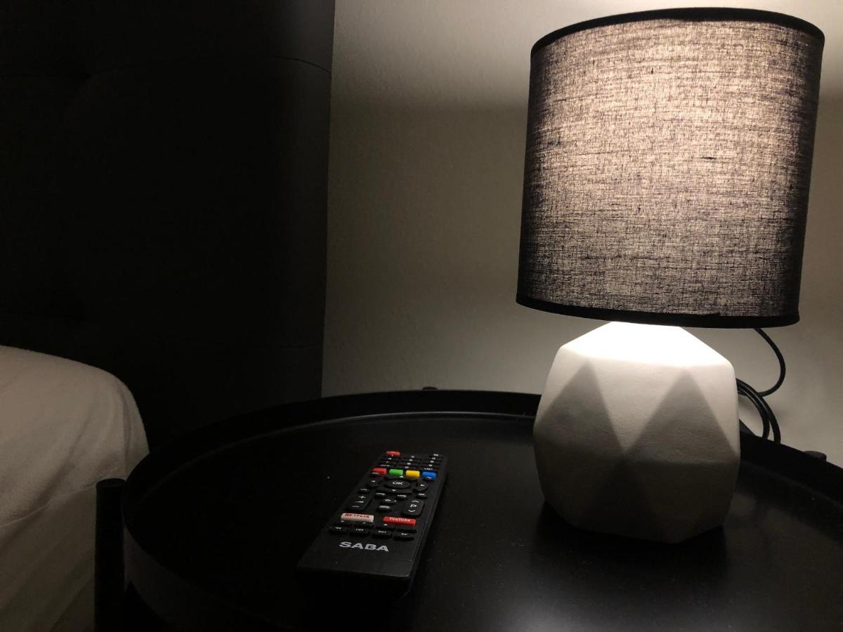 Villa Nina - Apartments & Relax カプリーノ・ヴェロネーゼ エクステリア 写真